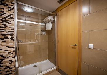 Chambre double standard avec balcon