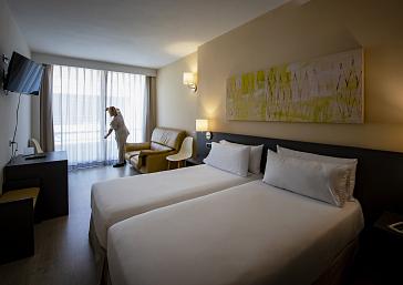 Standard Doppelzimmer mit Balkon