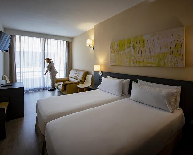 Habitació doble estàndard amb balcó