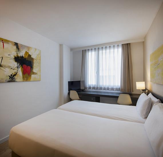 Standard double room