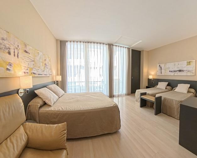 Chambre quadruple avec accès au spa