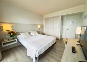Superior double room with sea view and spa access