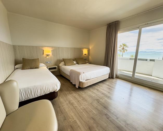 Habitación triple con acceso al spa