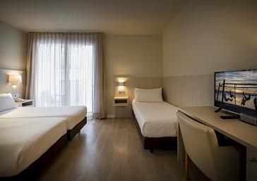 Dreibettzimmer