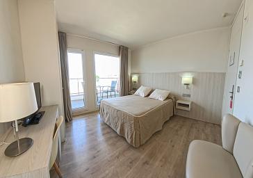 Habitación doble con vistas laterales al mar con acceso al spa