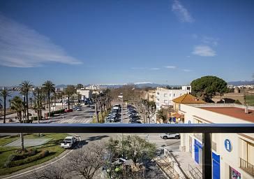 Chambre double avec vue partiel sur la mer