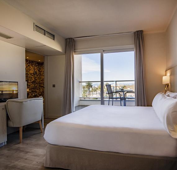 Double room with partial sea views