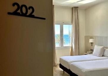 Habitación doble con vistas al mar (con ventana)