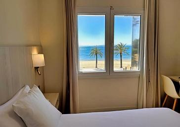 Doppelzimmer mit Meerblick (mit Fenster)