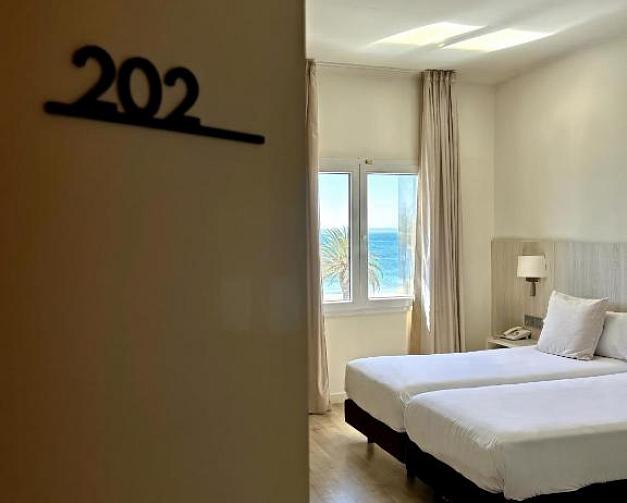 Chambre double avec vue sur la mer (avec fenêtre)