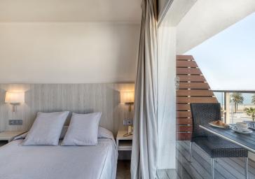 Habitación doble con vistas laterales al mar con acceso al spa