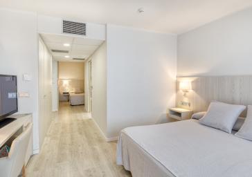 Habitación cuádruple con acceso al spa
