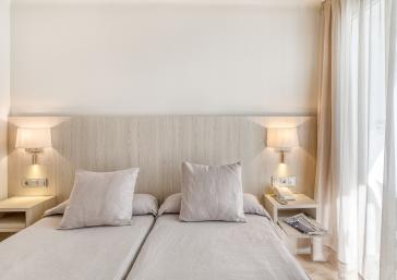 Habitació triple amb accés a l'spa