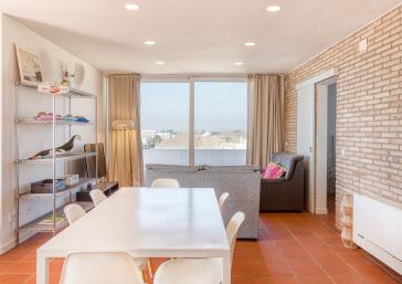 Àtic amb accés a l'spa