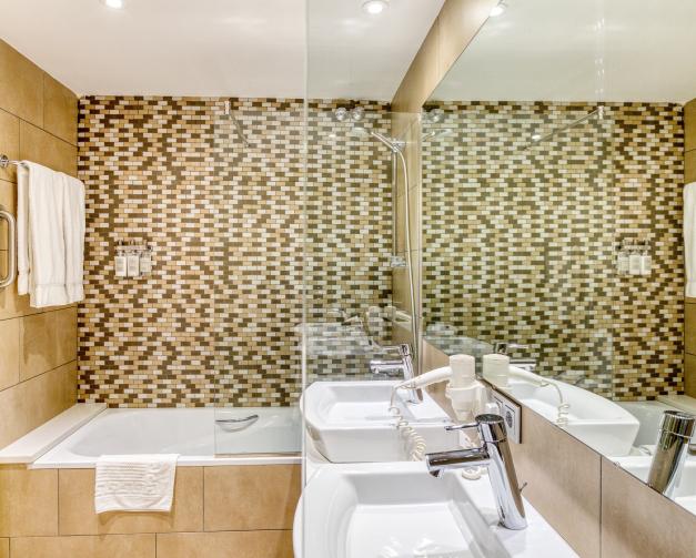 Chambre quadruple avec accès au spa