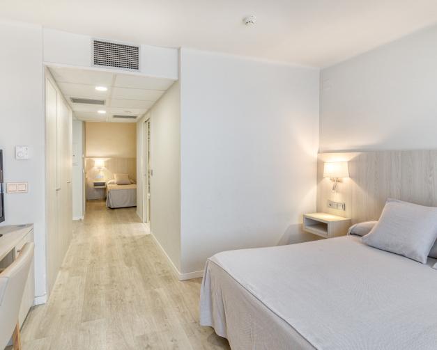 Chambre quadruple avec accès au spa