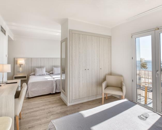 Chambre quadruple avec accès au spa