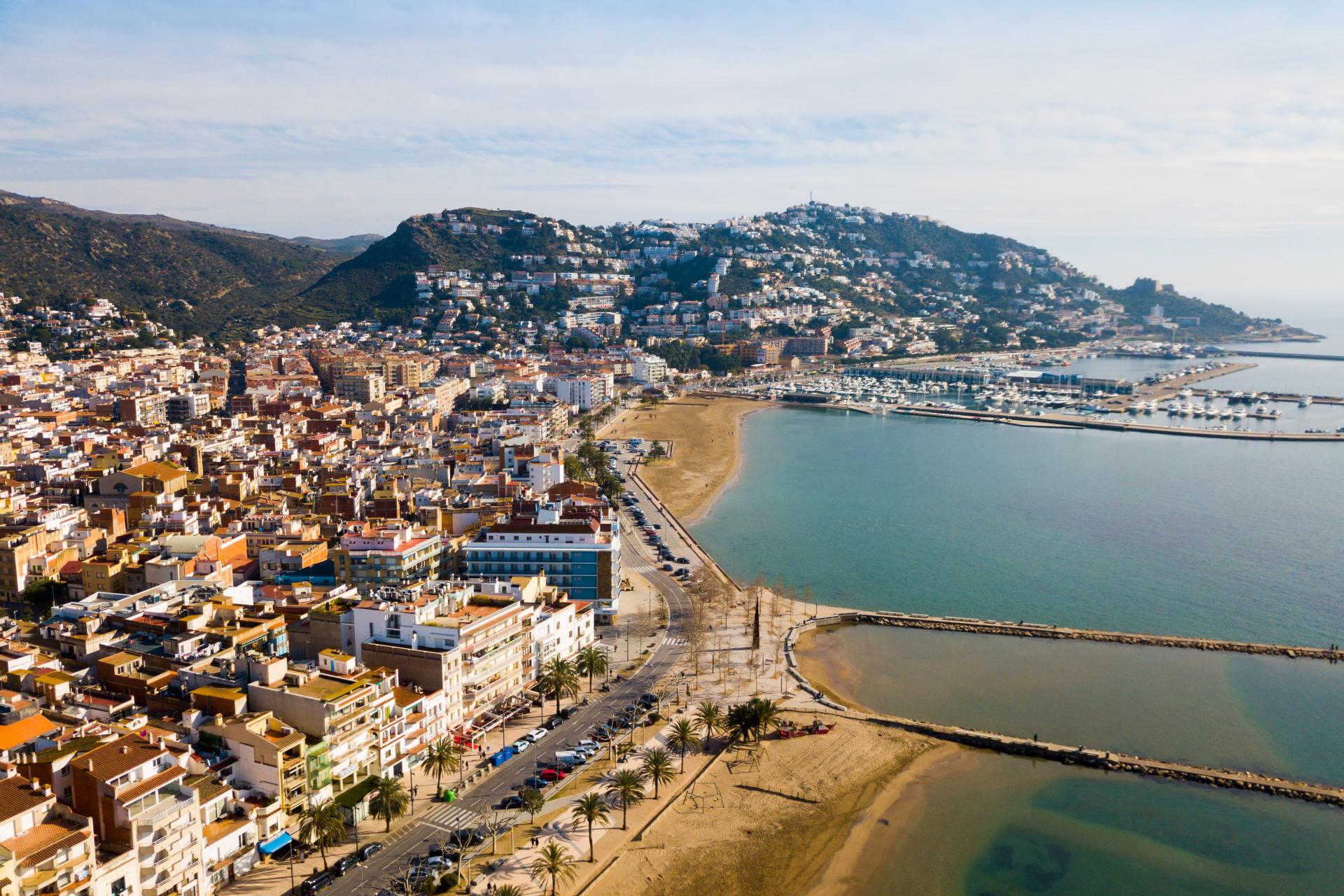 Hotel frente a la playa de Roses